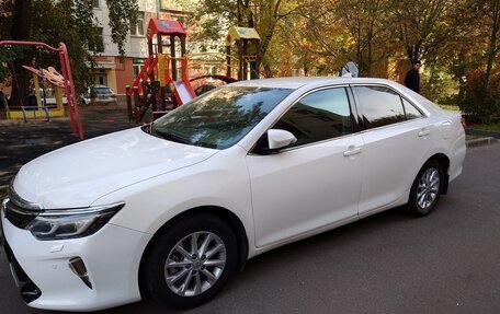 Toyota Camry, 2016 год, 1 900 000 рублей, 1 фотография