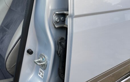 Nissan Avenir II, 2001 год, 980 000 рублей, 21 фотография