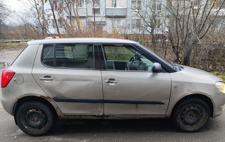 Skoda Fabia II, 2010 год, 350 000 рублей, 4 фотография