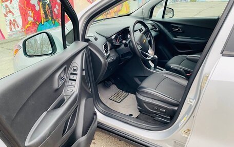 Chevrolet Trax, 2020 год, 1 530 000 рублей, 13 фотография