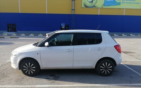 Skoda Fabia II, 2013 год, 650 000 рублей, 2 фотография