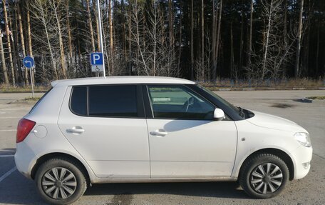 Skoda Fabia II, 2013 год, 650 000 рублей, 3 фотография