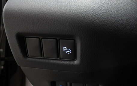 Toyota C-HR I рестайлинг, 2019 год, 2 349 000 рублей, 19 фотография