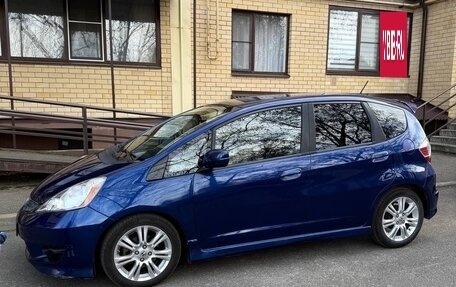 Honda Fit III, 2008 год, 700 000 рублей, 3 фотография