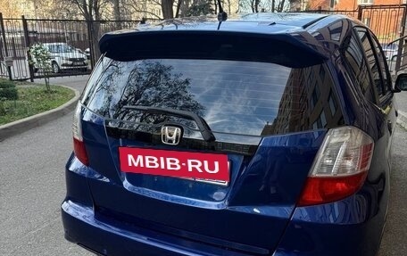 Honda Fit III, 2008 год, 700 000 рублей, 6 фотография
