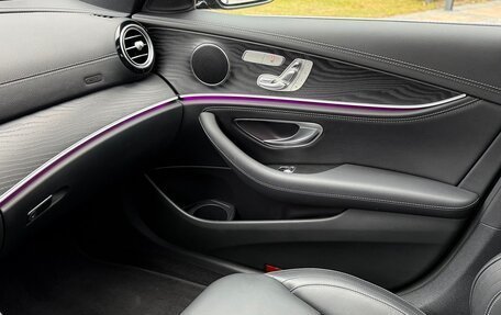 Mercedes-Benz E-Класс, 2020 год, 5 900 000 рублей, 17 фотография