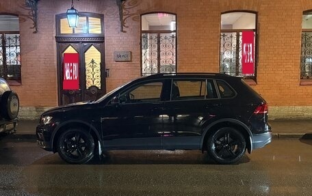 Volkswagen Tiguan II, 2019 год, 3 350 000 рублей, 1 фотография