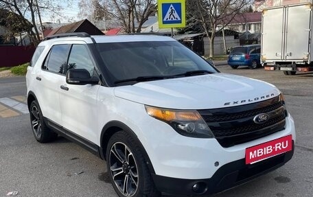 Ford Explorer VI, 2013 год, 1 750 000 рублей, 3 фотография