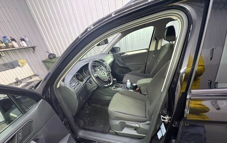 Volkswagen Tiguan II, 2019 год, 3 350 000 рублей, 5 фотография