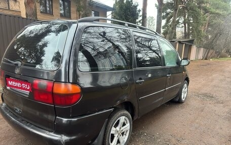 Volkswagen Sharan I рестайлинг, 1996 год, 197 000 рублей, 8 фотография