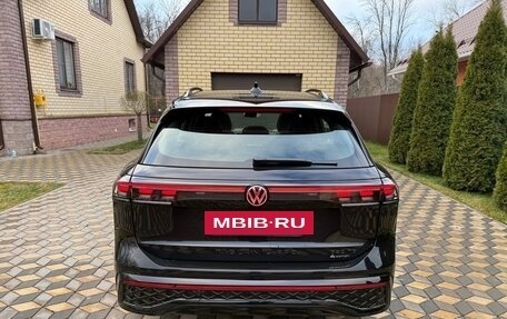 Volkswagen Tiguan, 2025 год, 4 770 000 рублей, 14 фотография