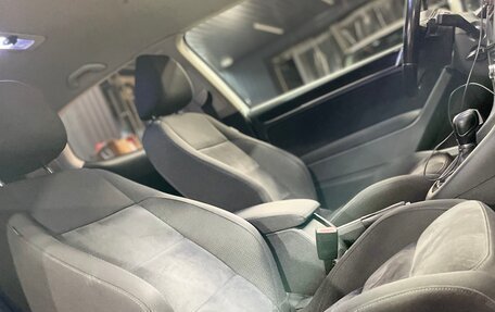 Volkswagen Golf VI, 2012 год, 800 000 рублей, 11 фотография