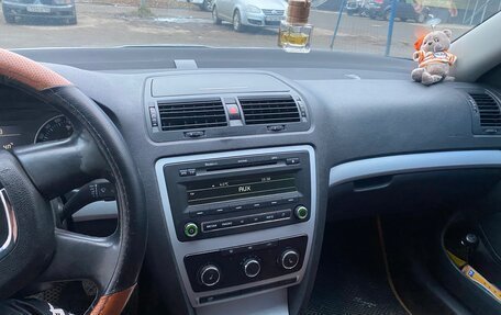 Skoda Octavia, 2011 год, 970 000 рублей, 6 фотография