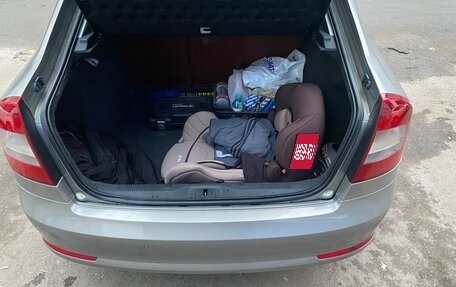 Skoda Octavia, 2011 год, 970 000 рублей, 9 фотография