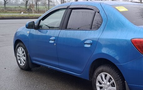 Renault Logan II, 2017 год, 840 000 рублей, 7 фотография