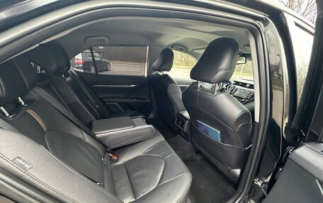 Toyota Camry, 2020 год, 2 950 000 рублей, 9 фотография