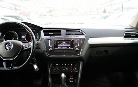 Volkswagen Tiguan II, 2017 год, 2 255 000 рублей, 9 фотография