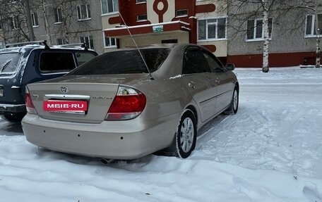 Toyota Camry V40, 2005 год, 1 580 000 рублей, 10 фотография