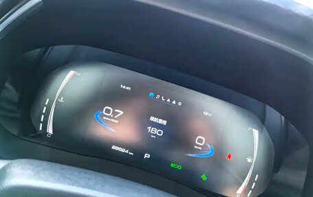 Haval H6, 2022 год, 1 300 000 рублей, 13 фотография