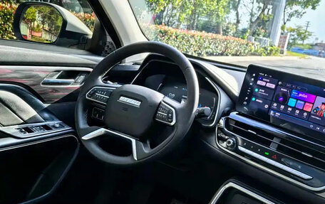 Haval H6, 2022 год, 1 300 000 рублей, 10 фотография