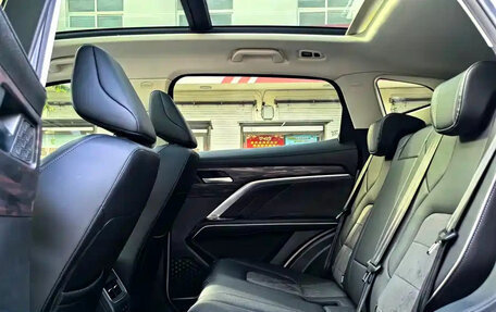 Haval H6, 2022 год, 1 300 000 рублей, 8 фотография