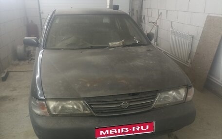Nissan Sunny B14, 1994 год, 65 000 рублей, 1 фотография