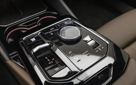 BMW 5 серия, 2025 год, 5 760 000 рублей, 4 фотография