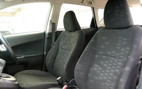 Toyota Ractis II, 2015 год, 945 003 рублей, 8 фотография