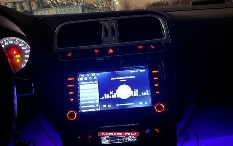 Volkswagen Polo VI (EU Market), 2016 год, 850 000 рублей, 9 фотография