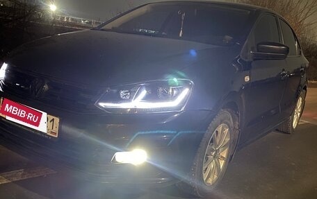 Volkswagen Polo VI (EU Market), 2016 год, 850 000 рублей, 6 фотография