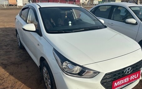 Hyundai Solaris II рестайлинг, 2018 год, 1 069 000 рублей, 5 фотография