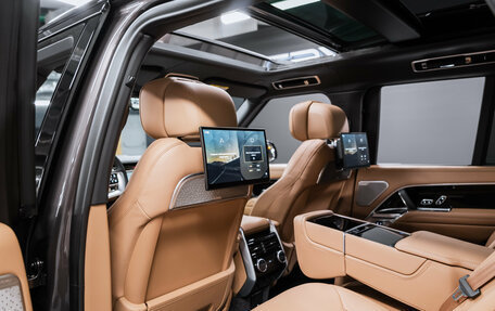 Land Rover Range Rover IV рестайлинг, 2025 год, 20 300 000 рублей, 2 фотография