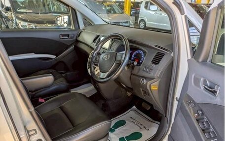 Toyota ISis I, 2013 год, 1 150 003 рублей, 8 фотография