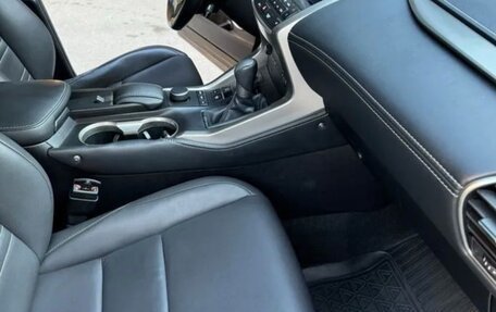 Lexus NX I, 2015 год, 2 549 999 рублей, 6 фотография