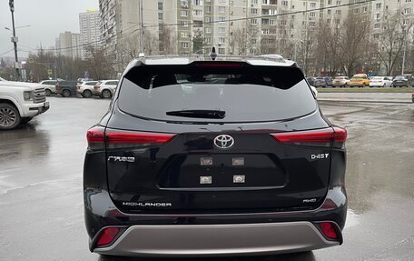 Toyota Highlander, 2025 год, 5 600 000 рублей, 6 фотография