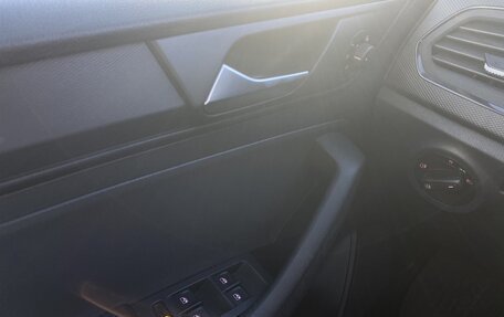 Volkswagen Polo VI (EU Market), 2021 год, 1 624 000 рублей, 11 фотография