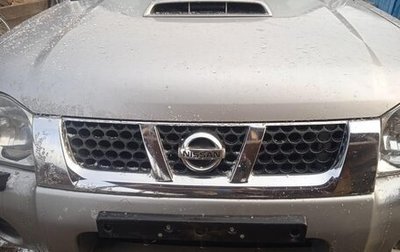 Nissan NP300, 2010 год, 824 500 рублей, 1 фотография