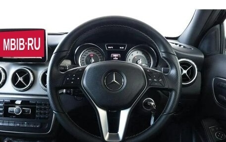 Mercedes-Benz GLA, 2015 год, 1 550 002 рублей, 7 фотография