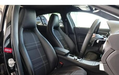 Mercedes-Benz GLA, 2015 год, 1 550 002 рублей, 5 фотография