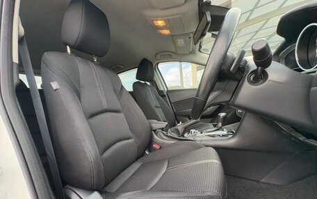 Mazda Axela, 2019 год, 1 400 000 рублей, 9 фотография