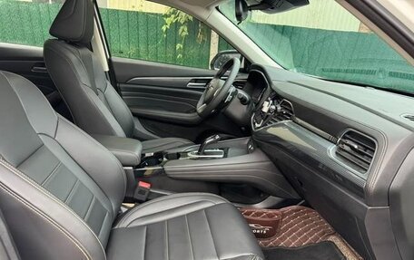 Haval F7x I, 2022 год, 1 900 000 рублей, 9 фотография