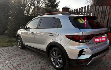 KIA Rio IV, 2021 год, 1 890 000 рублей, 2 фотография