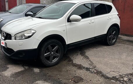 Nissan Qashqai, 2010 год, 880 000 рублей, 1 фотография