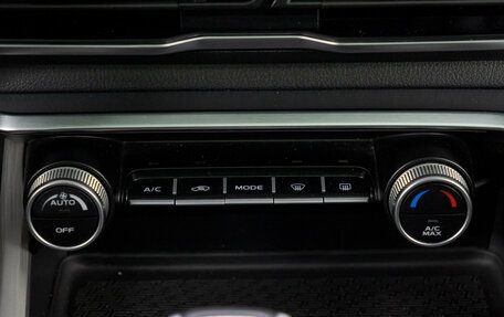 Geely Coolray I, 2020 год, 1 519 000 рублей, 24 фотография