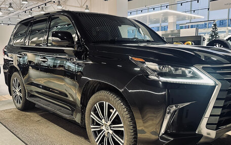 Lexus LX III, 2018 год, 9 999 999 рублей, 2 фотография