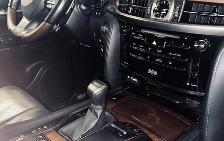 Lexus LX III, 2018 год, 9 999 999 рублей, 11 фотография