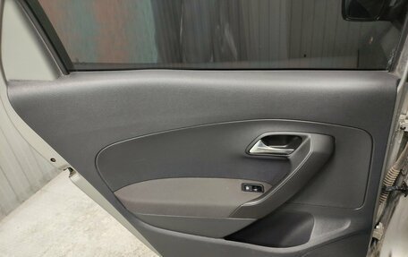 Volkswagen Polo VI (EU Market), 2017 год, 960 000 рублей, 15 фотография