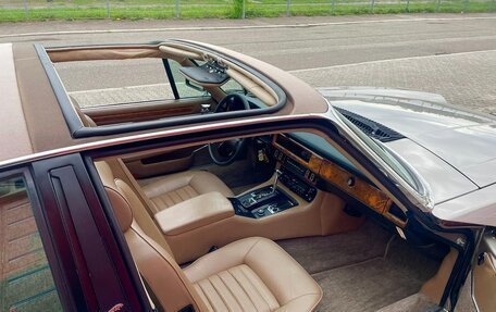 Jaguar XJS Series 1, 1987 год, 9 200 000 рублей, 18 фотография