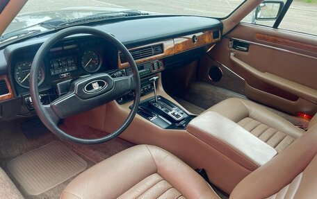 Jaguar XJS Series 1, 1987 год, 9 200 000 рублей, 19 фотография