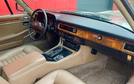 Jaguar XJS Series 1, 1987 год, 9 200 000 рублей, 21 фотография